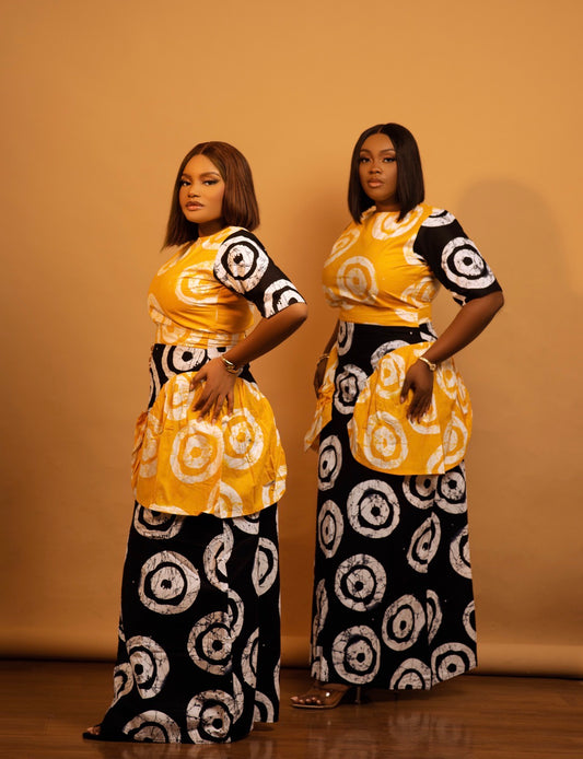 Ava in Yellow and Navy