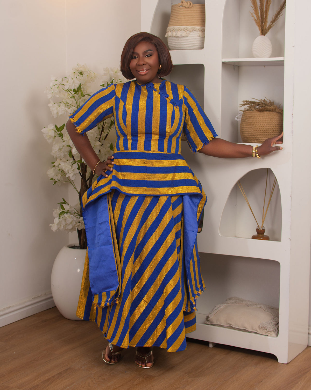 Adúnní Two Piece in Royal and Gold